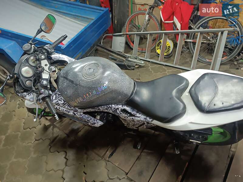 Мотоцикл Спорт-туризм Viper F2 2014 в Владимирце фото 3 Мотоцикл Спорт-туризм Viper F2 2014 в Владимирце