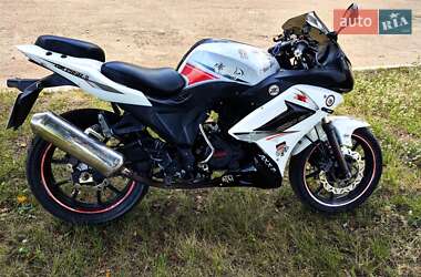 Спортбайк Viper F2 2014 в 