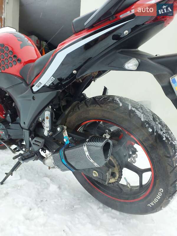 Спортбайк Viper F2 2023 в Липовце