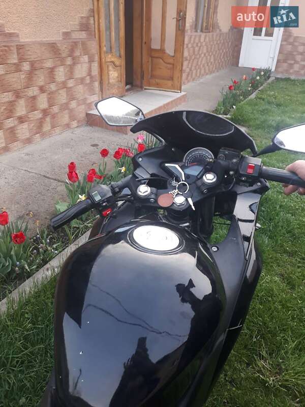 Спортбайк Viper V 250CR 2014 в Городенке
