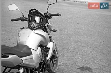 Мотоцикл Без обтекателей (Naked bike) Viper VM 200-R2 2014 в 