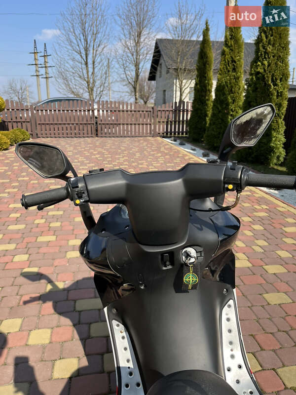 Мотороллер Viper Volcano 2006 в Владимире