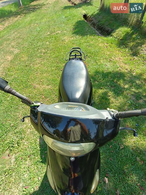 Скутер Viper Wind 2010 в Брошневе-Осаде