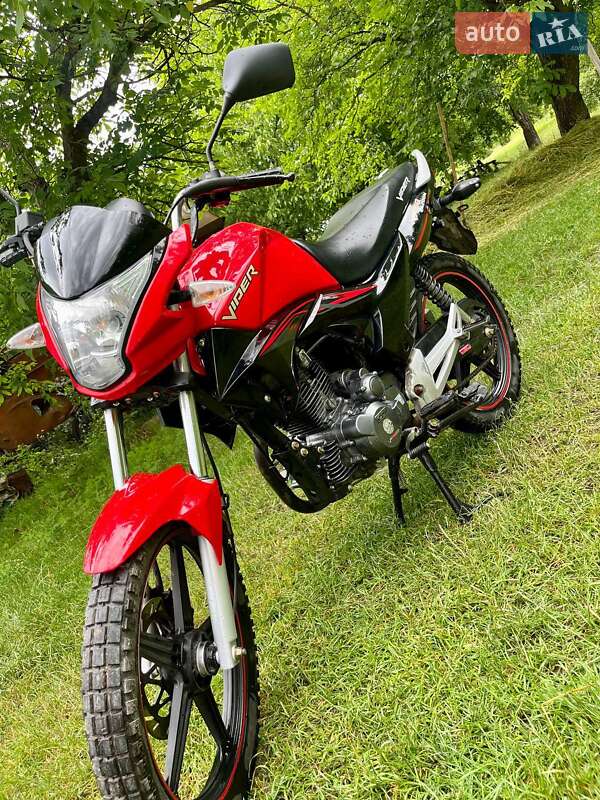Спортбайк Viper ZS 200N 2014 в Кременце