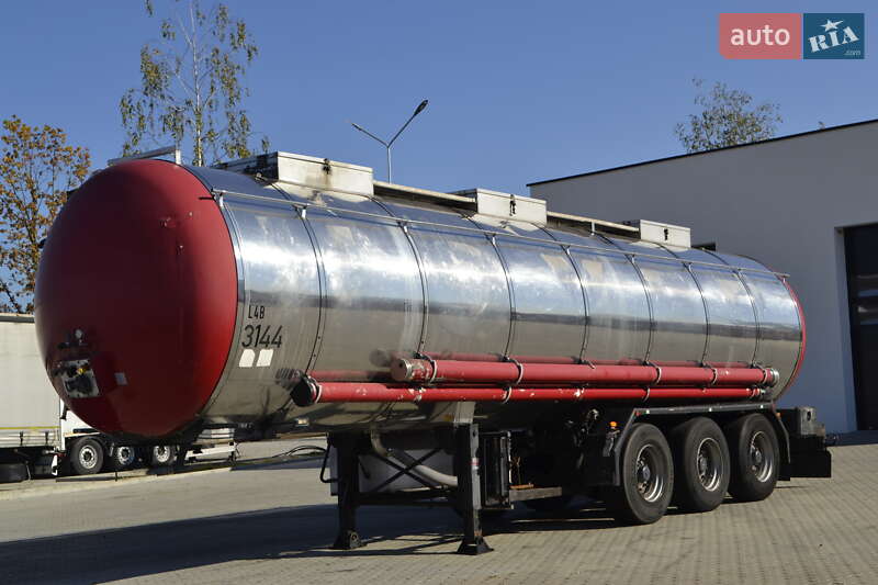 Цистерна напівпричіп Vocol BI 30 1992 в Хусті