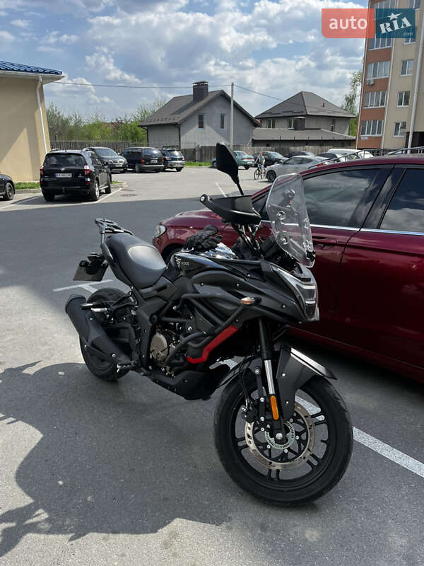 Мотоцикл Спорт-туризм Voge 300DS 2021 в 