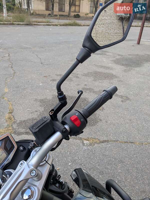 Мотоцикл Без обтікачів (Naked bike) Voge 300R 2025 в Слов'янську фото 17 Мотоцикл Без обтікачів (Naked bike) Voge 300R 2025 в Слов'янську