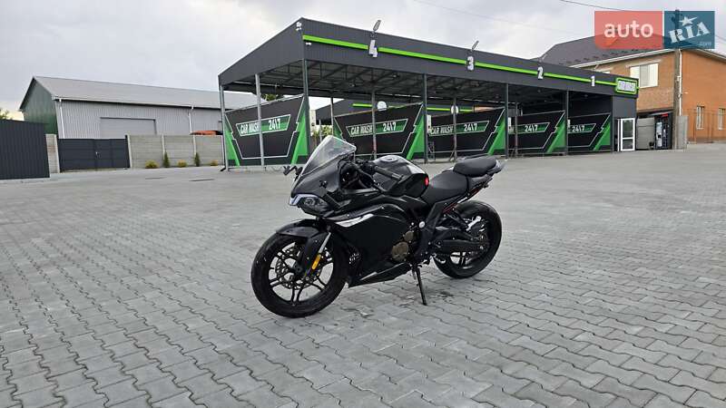 Спортбайк Voge 300RR 2020 в Таращі