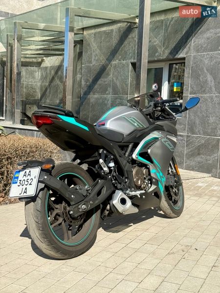 Спортбайк Voge 300RR 2021 в Киеве