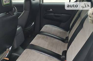 Пікап Volkswagen Amarok 2012 в 