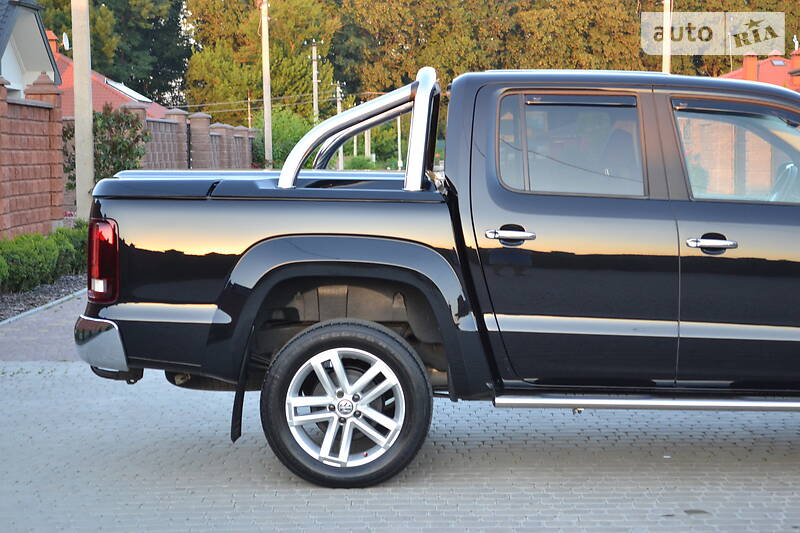 Позашляховик / Кросовер Volkswagen Amarok 2015 в Рівному