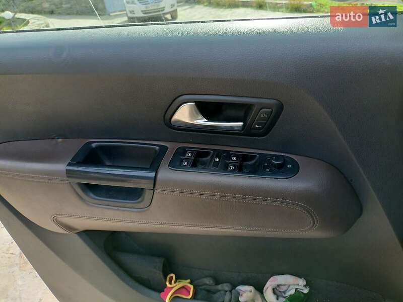 Пікап Volkswagen Amarok 2011 в Кам'янець-Подільському