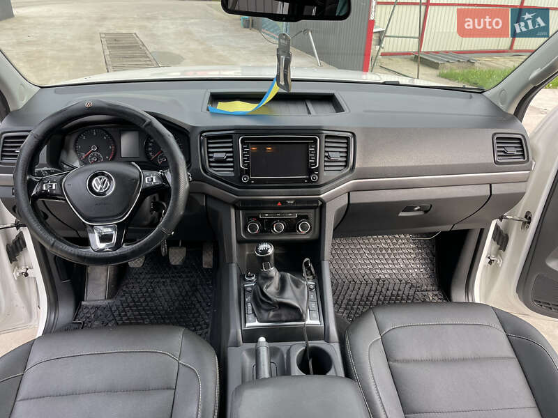 Пикап Volkswagen Amarok 2017 в Магдалиновке