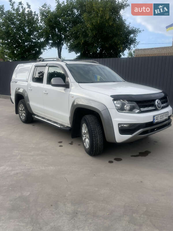 Пикап Volkswagen Amarok 2017 в Магдалиновке