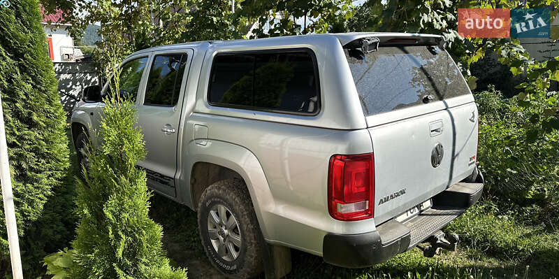 Пікап Volkswagen Amarok 2013 в Чернівцях