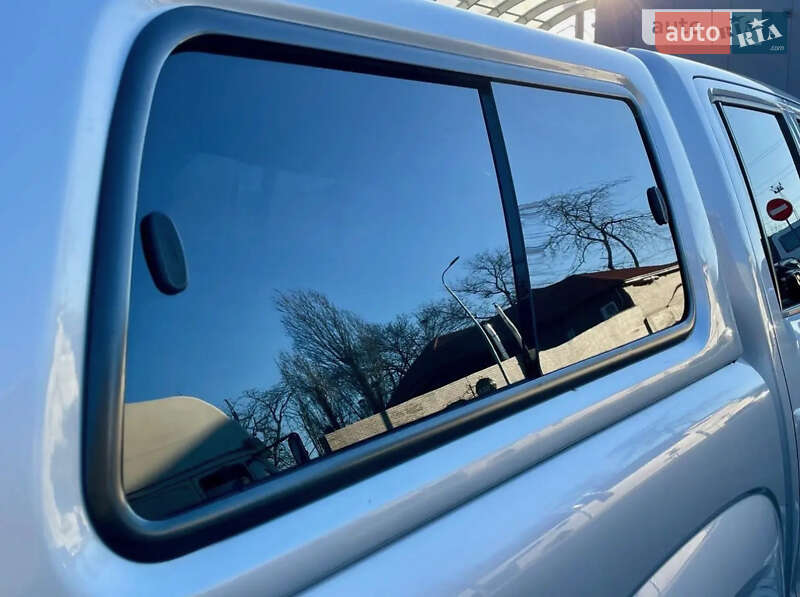 Пікап Volkswagen Amarok 2013 в Чернівцях