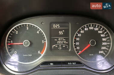 Пікап Volkswagen Amarok 2011 в 