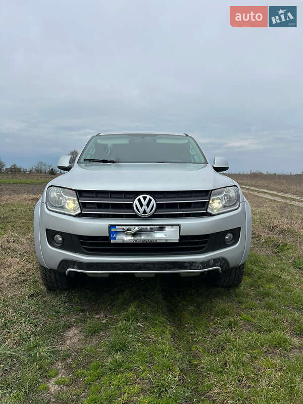 Пикап Volkswagen Amarok 2011 в Ровно