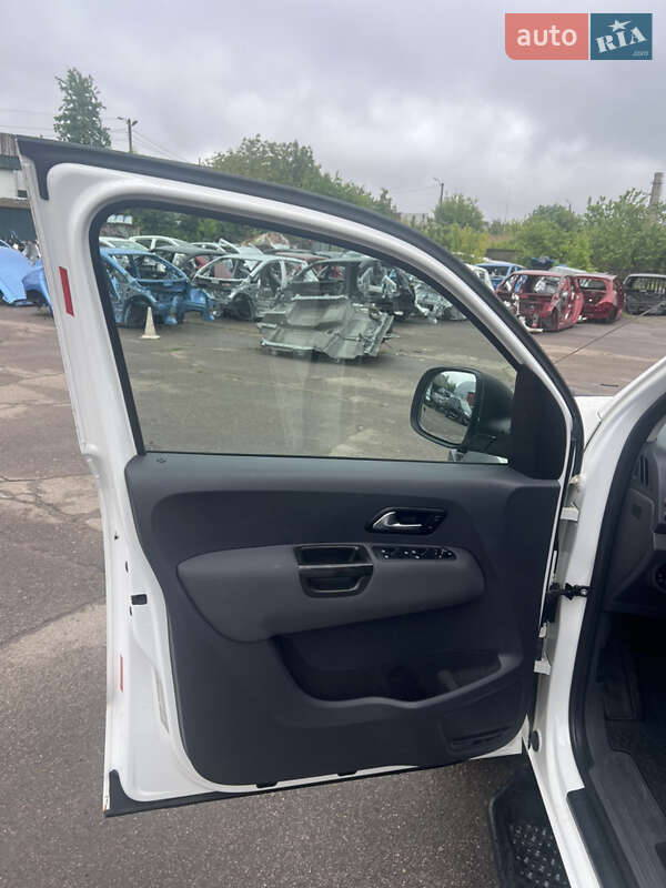 Пикап Volkswagen Amarok 2013 в Ровно