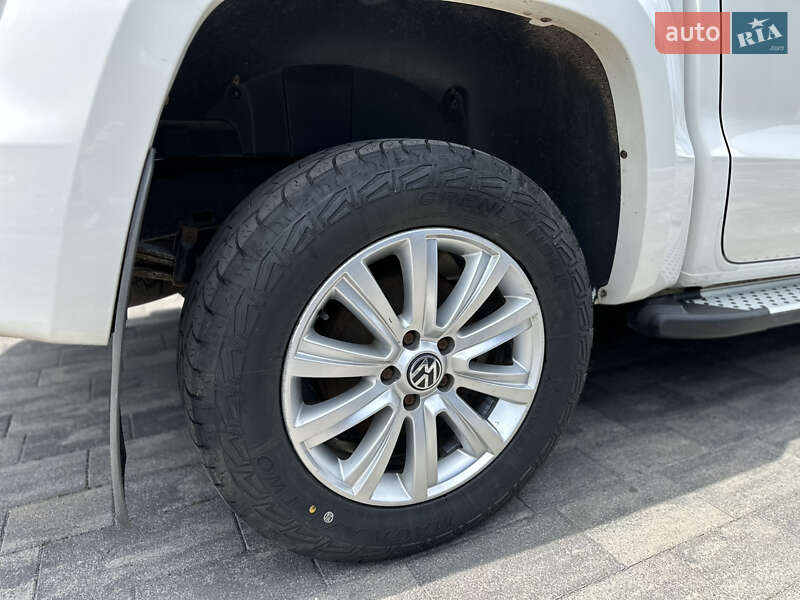 Пікап Volkswagen Amarok 2013 в Луцьку