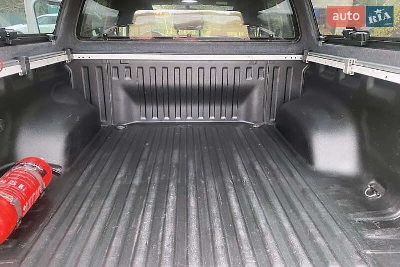 Пикап Volkswagen Amarok 2019 в Киеве фото 28 Пикап Volkswagen Amarok 2019 в Киеве