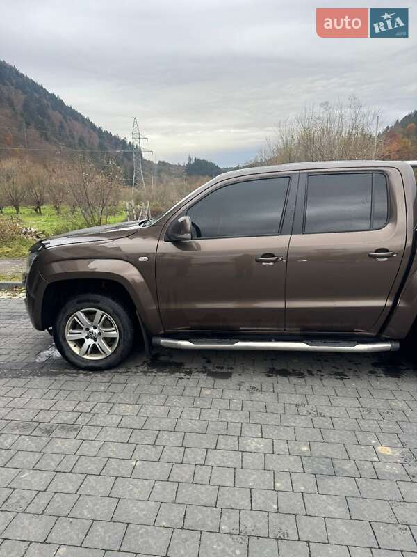 Пікап Volkswagen Amarok 2012 в Міжгір'ї