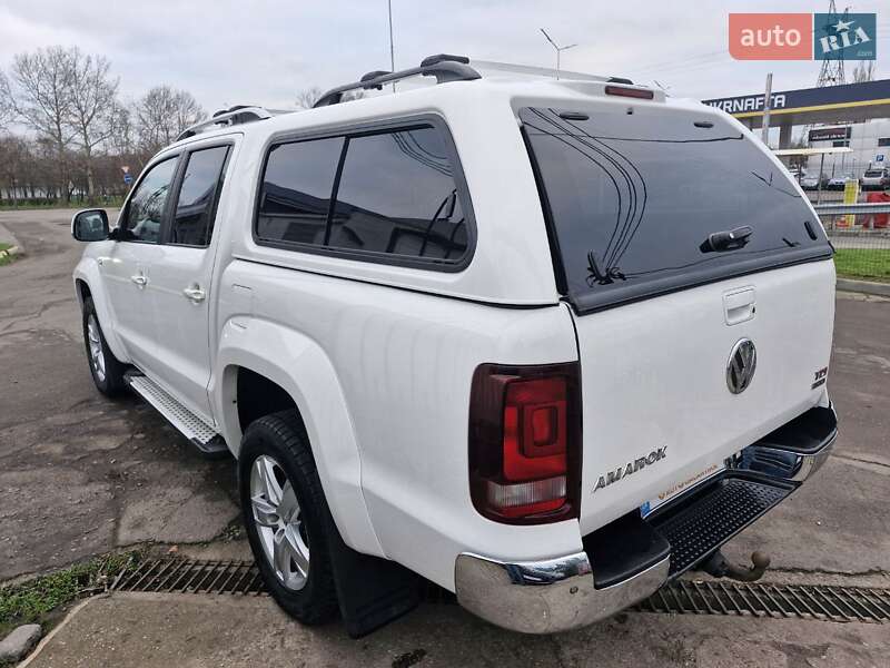 Пикап Volkswagen Amarok 2015 в Николаеве