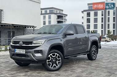 Пікап Volkswagen Amarok 2023 в Ужгороді