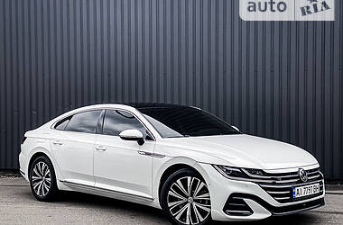 Лифтбек Volkswagen Arteon 2020 в 