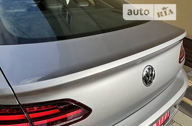 Лифтбек Volkswagen Arteon 2018 в Львове