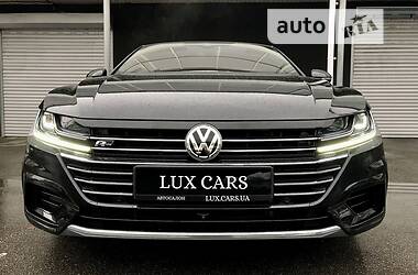 Лифтбек Volkswagen Arteon 2018 в 