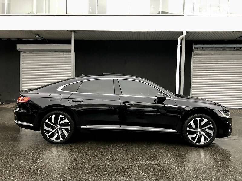 Ліфтбек Volkswagen Arteon 2018 в Києві