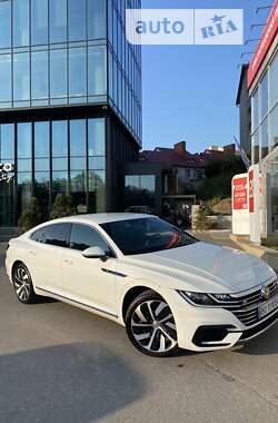 Ліфтбек Volkswagen Arteon 2017 в Тернополі