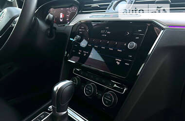 Лифтбек Volkswagen Arteon 2019 в 