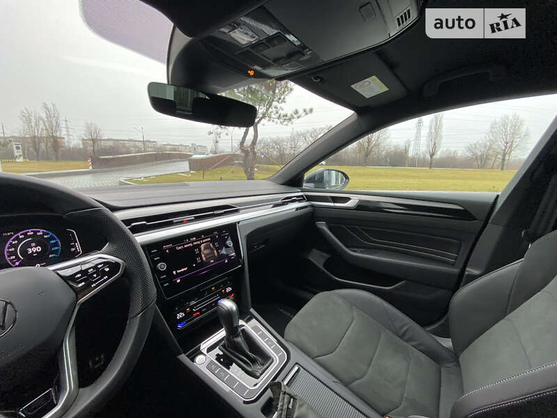 Лифтбек Volkswagen Arteon 2023 в Кривом Роге