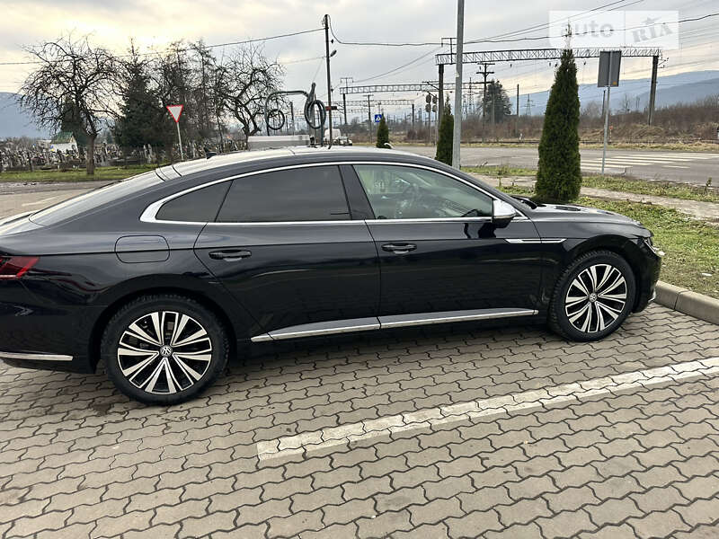 Лифтбек Volkswagen Arteon 2019 в Ужгороде