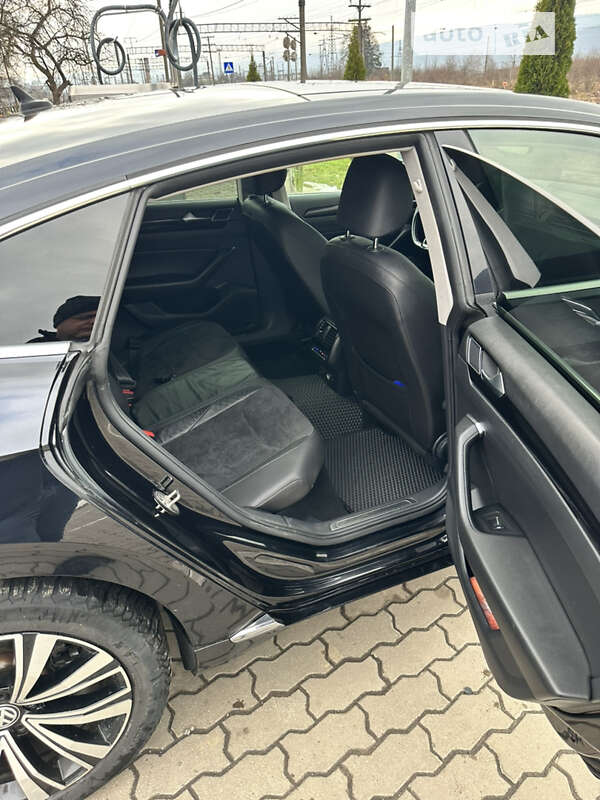 Лифтбек Volkswagen Arteon 2019 в Ужгороде