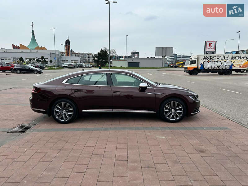 Лифтбек Volkswagen Arteon 2018 в Киеве