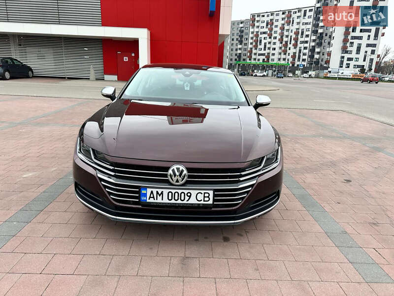 Лифтбек Volkswagen Arteon 2018 в Киеве