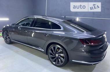 Ліфтбек Volkswagen Arteon 2018 в Стрию