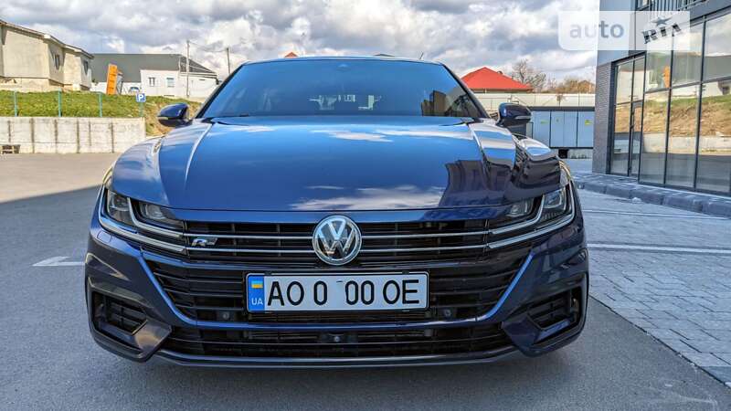 Лифтбек Volkswagen Arteon 2018 в Ужгороде