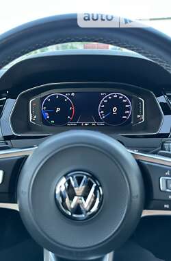 Лифтбек Volkswagen Arteon 2019 в Львове