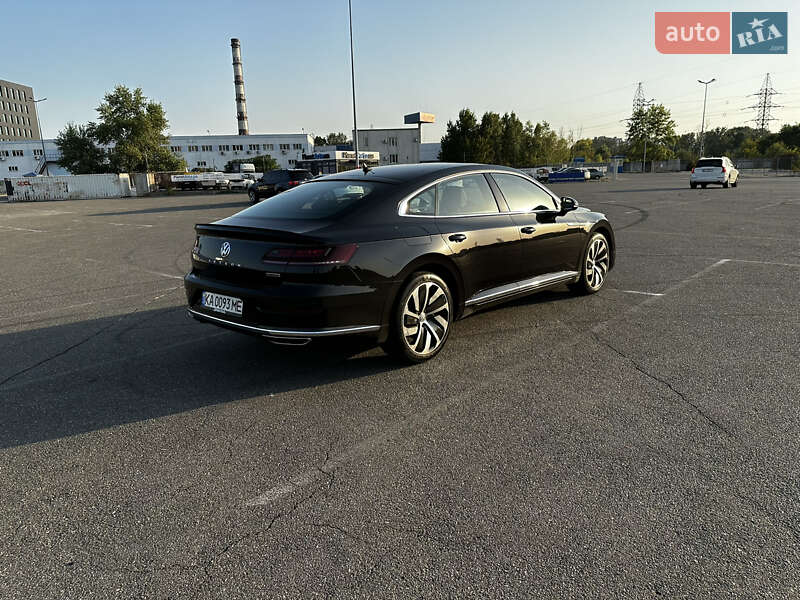 Лифтбек Volkswagen Arteon 2017 в Киеве