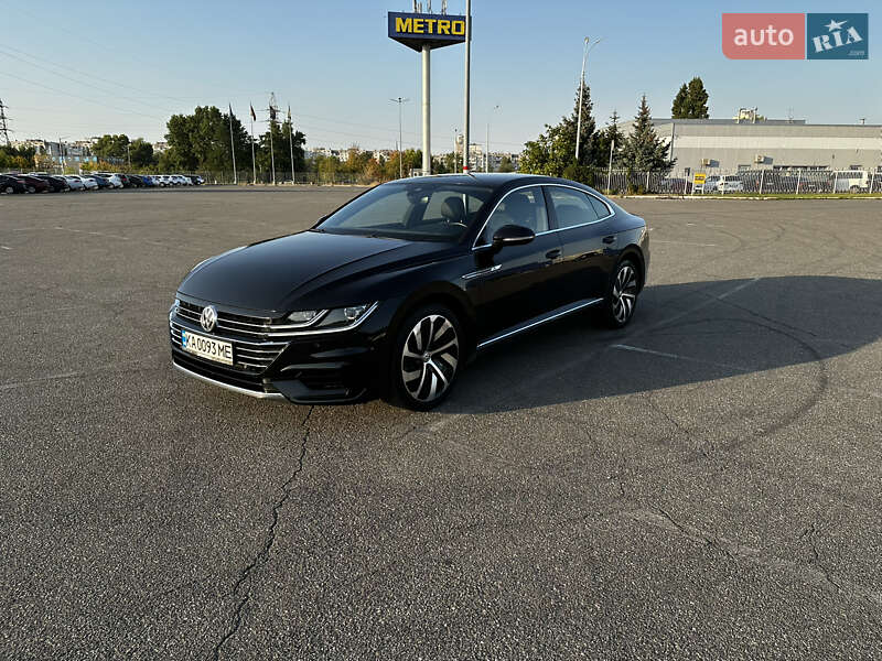 Лифтбек Volkswagen Arteon 2017 в Киеве