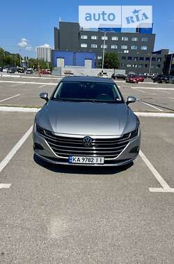 Лифтбек Volkswagen Arteon 2021 в Киеве