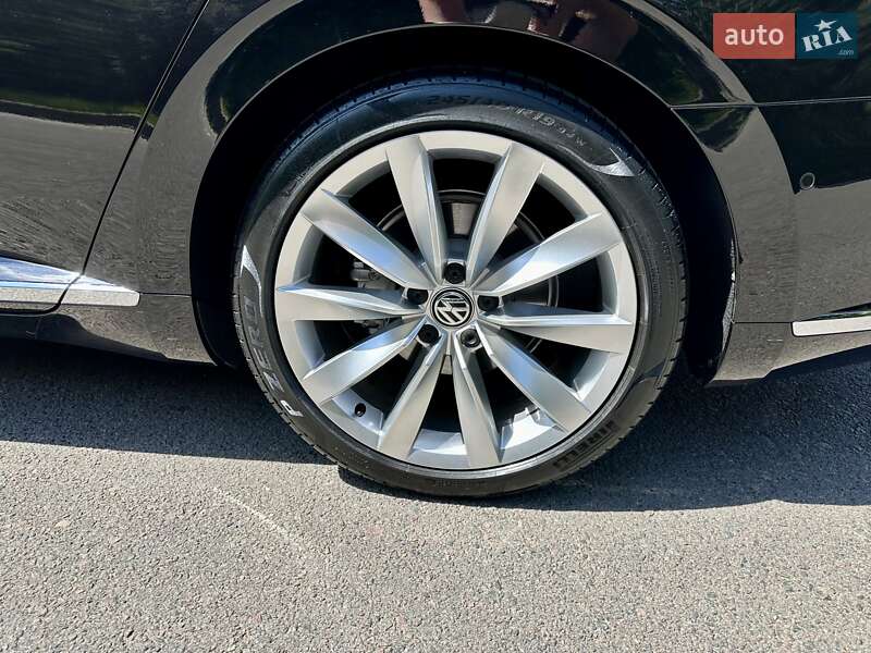Лифтбек Volkswagen Arteon 2017 в Киеве фото 35 Лифтбек Volkswagen Arteon 2017 в Киеве