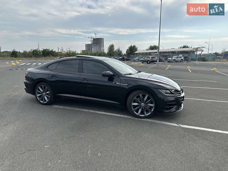 Лифтбек Volkswagen Arteon 2019 в Киеве