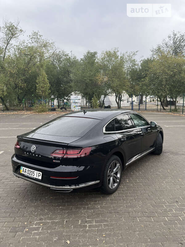 Лифтбек Volkswagen Arteon 2017 в Запорожье