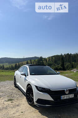 Лифтбек Volkswagen Arteon 2017 в Запорожье