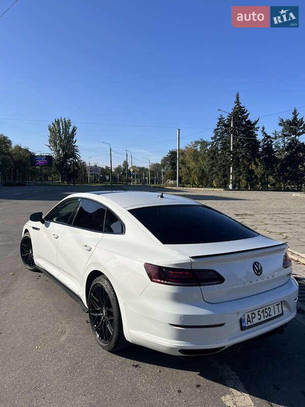 Ліфтбек Volkswagen Arteon 2017 в Запоріжжі